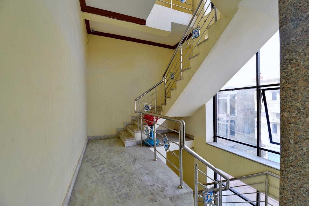 Oyo 6541 Hotel Relax Inn Udaipur Eksteriør billede