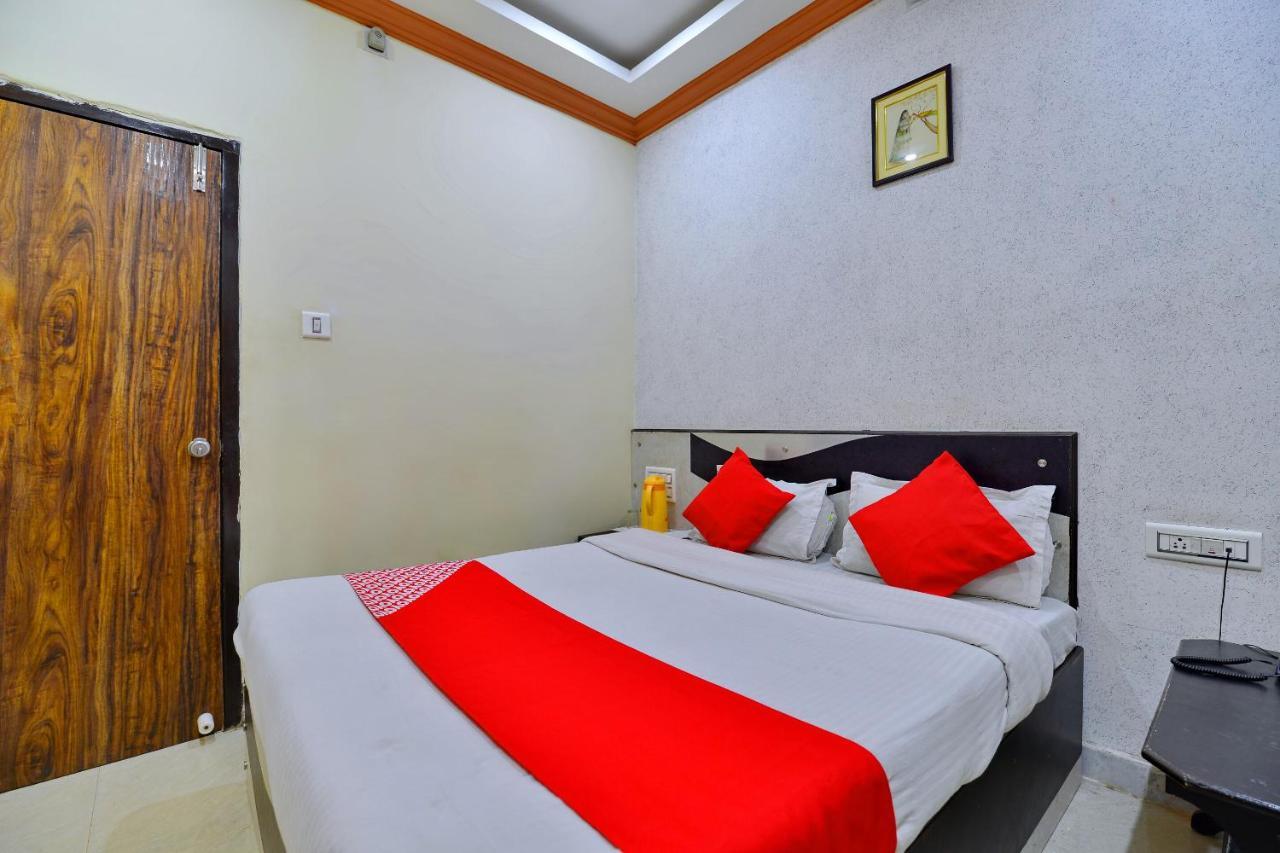 Oyo 6541 Hotel Relax Inn Udaipur Eksteriør billede